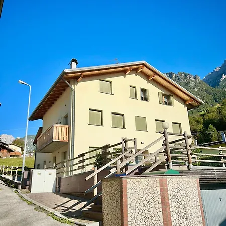 Auronzo - Vista Mozzafiato Con Garage Apartamento